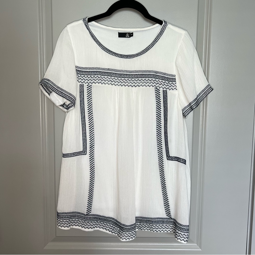 Ampserand | Cream & Navy Short Sleeve Top Small